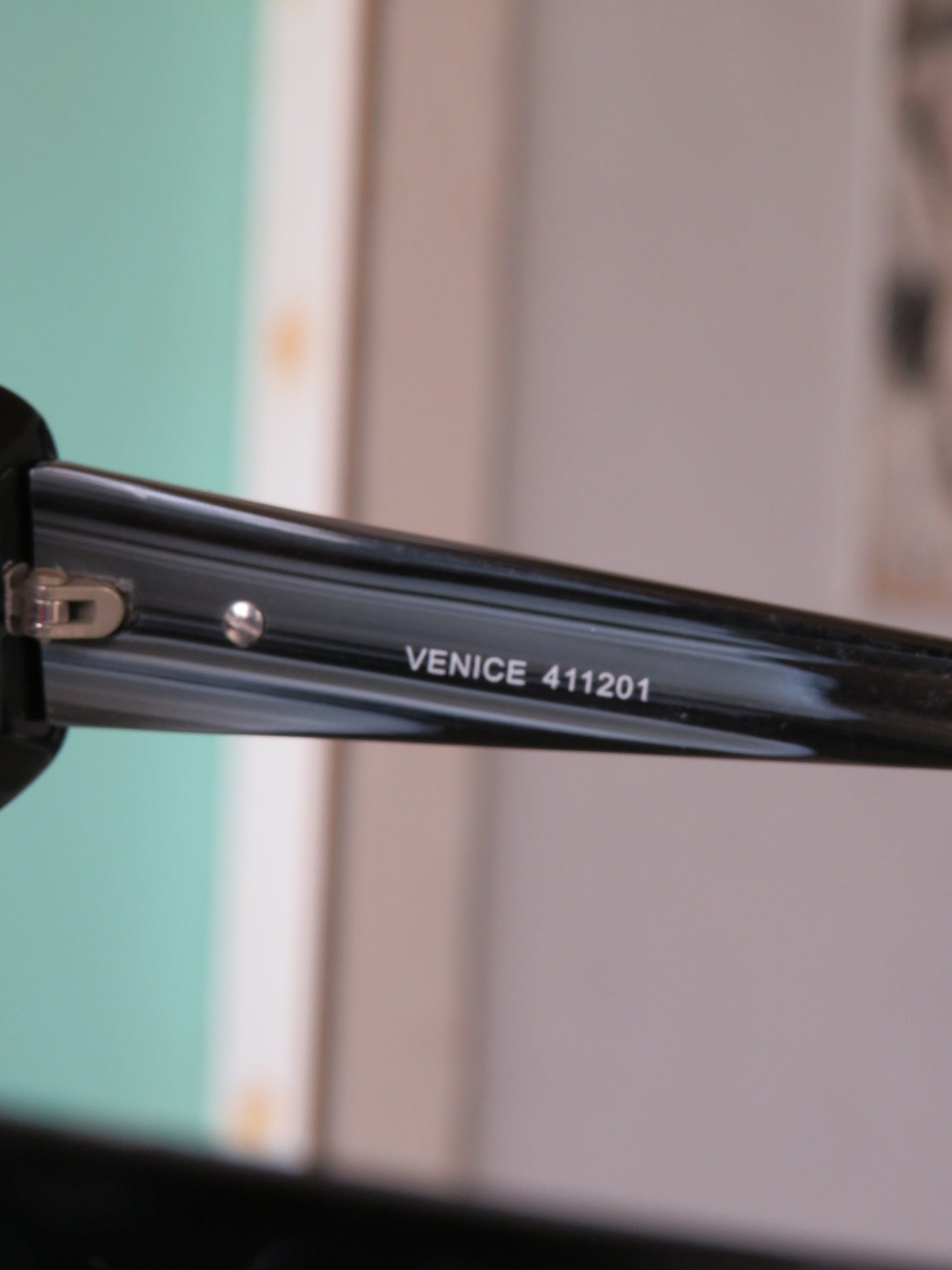 Black w/ Silver Oroton Sunglasses