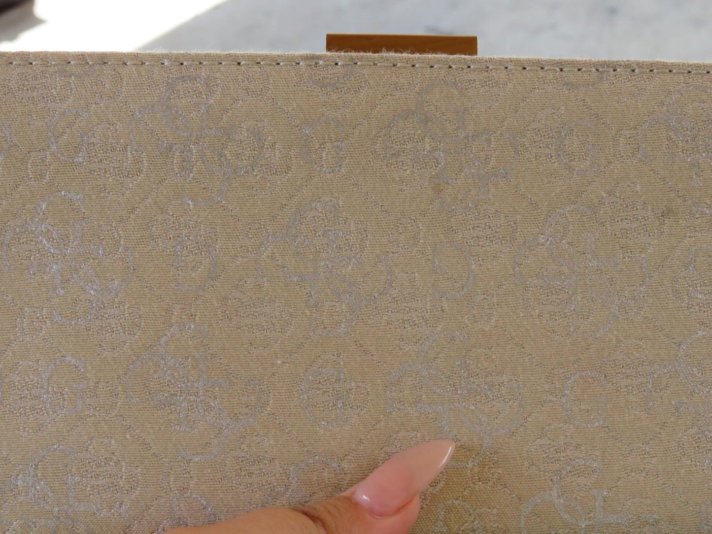 Guess Rectangle Clutch