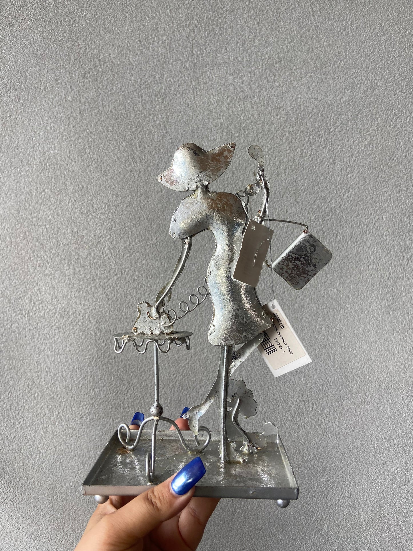 Woman Jewellery Stand