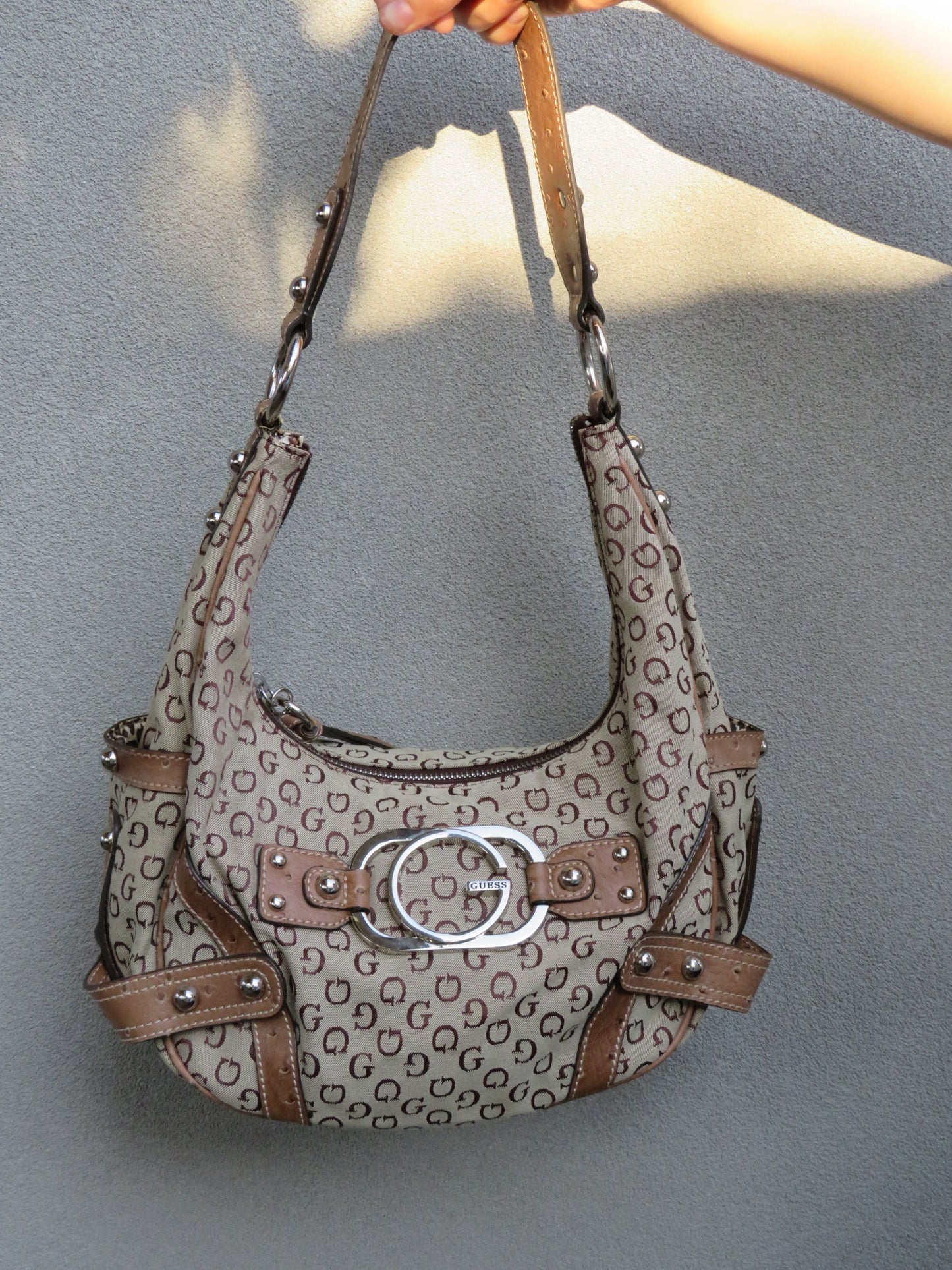 Guess Shoulder Bag