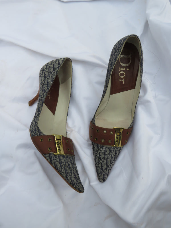 Authentic 2002 Dior Kitten Heel