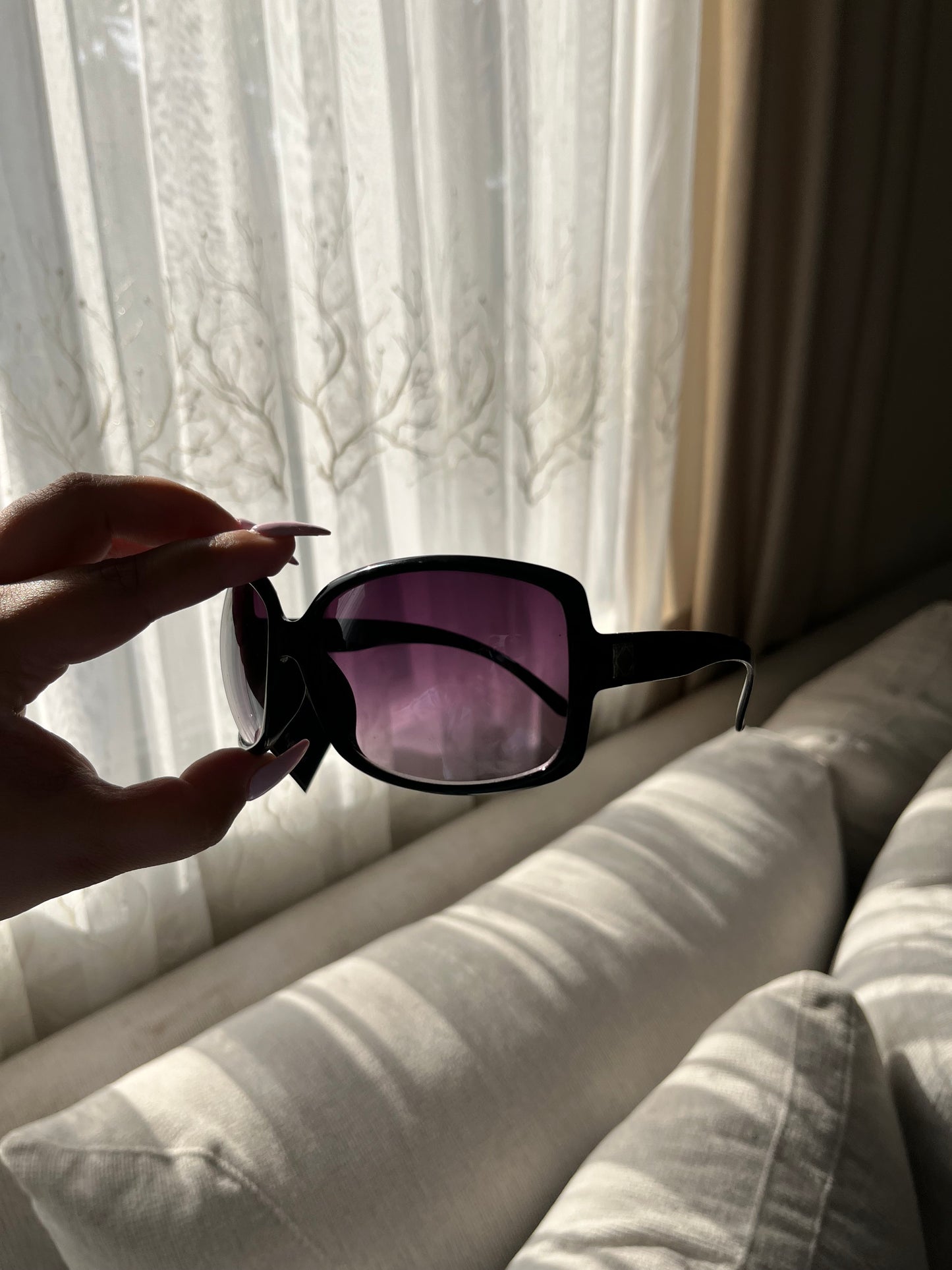 Black 2010’s Style Sunglasses