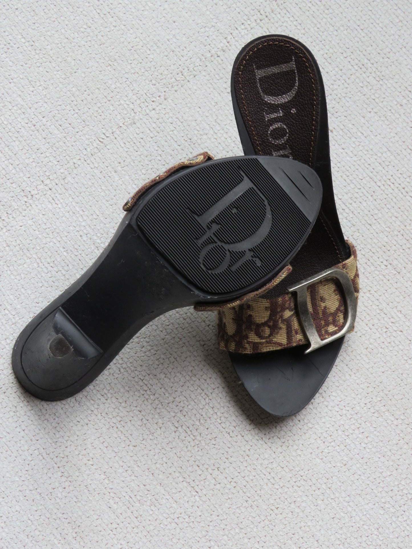 Christian Dior by John Galliano Diorissimo CD logo High Heels