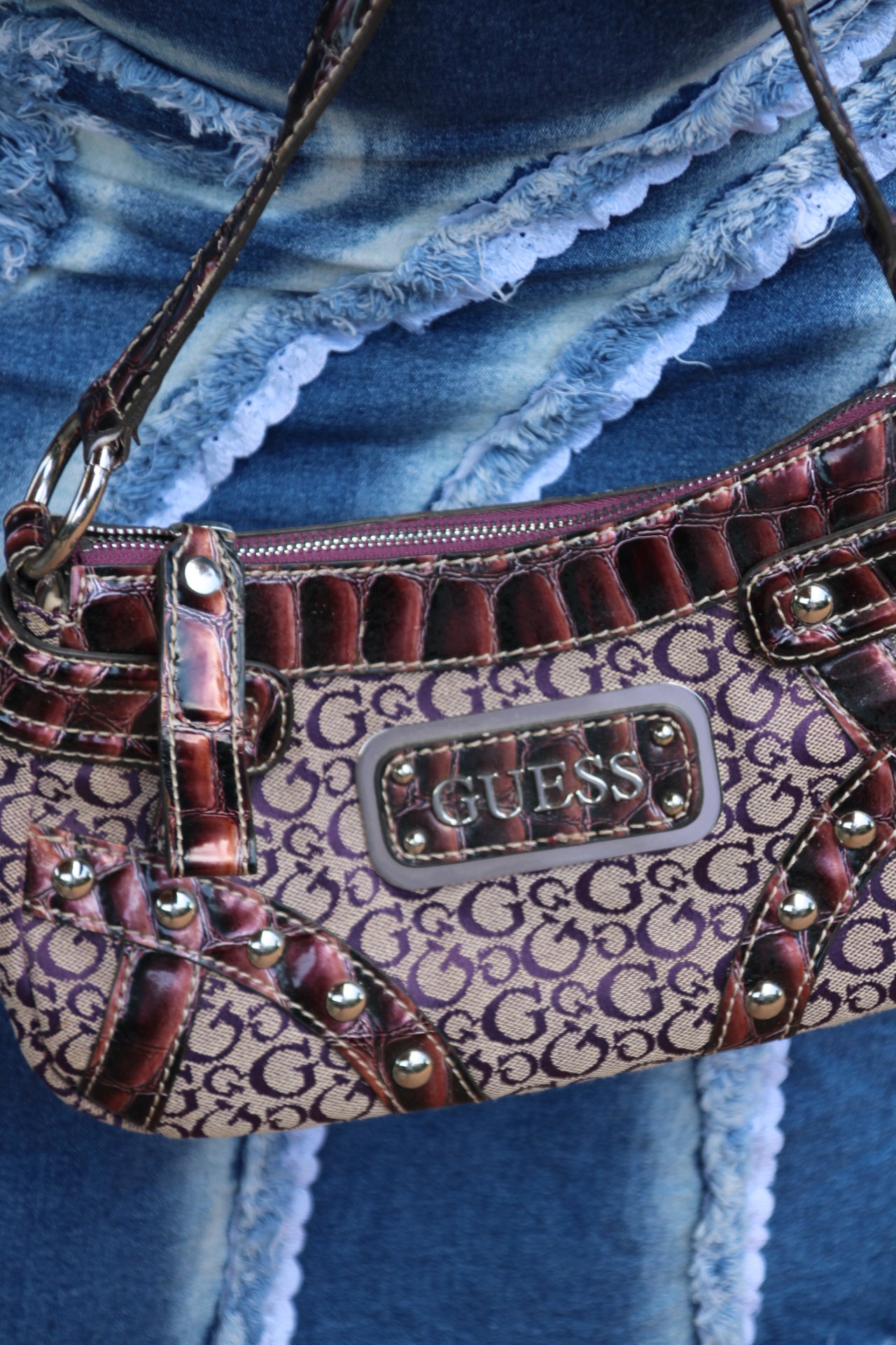 vintage Guess Monogram Shoudler Bag