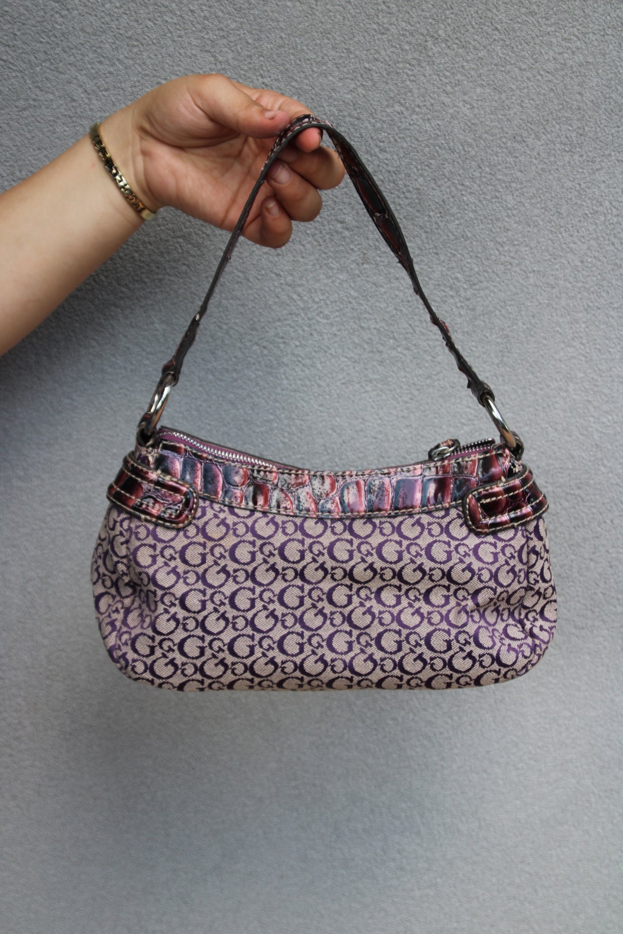 vintage Guess Monogram Shoudler Bag