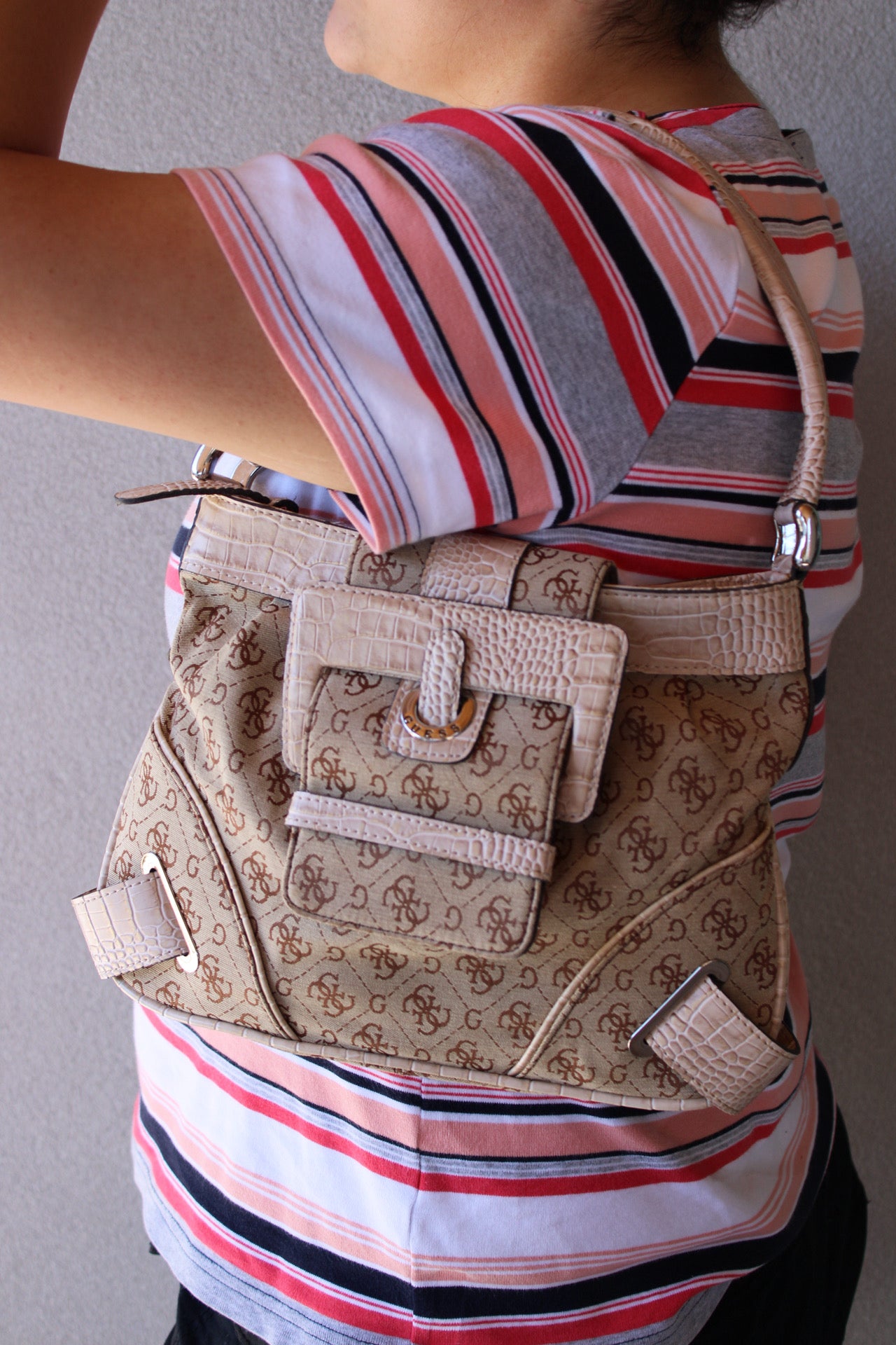 Buckle Monogram Guess Bag
