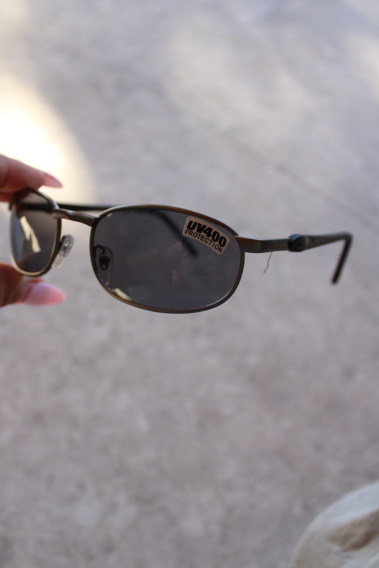 90s Oval Sunglasses