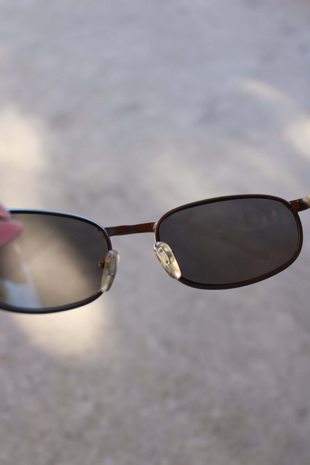 90s Oval Sunglasses