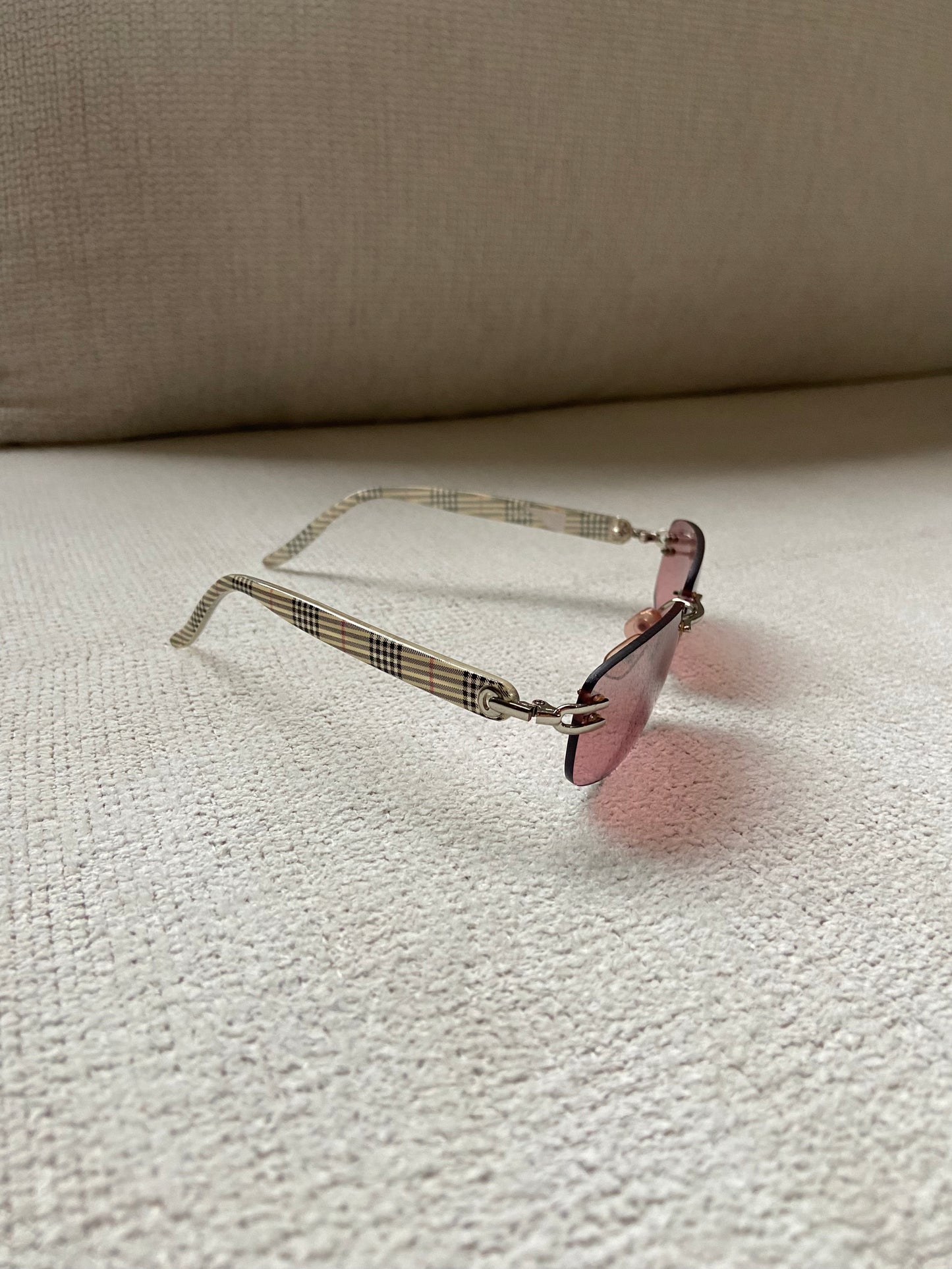 Frameless sunglasses with Pattern Frame