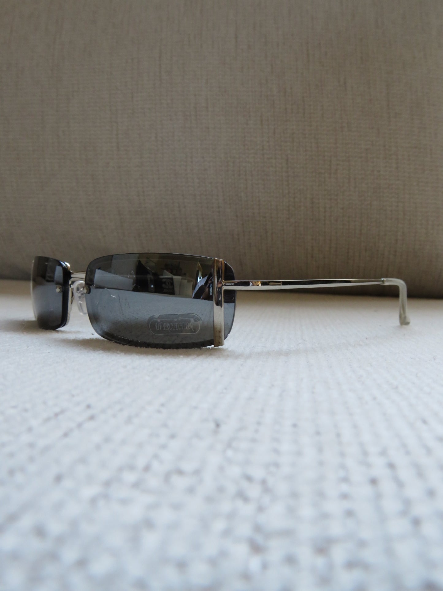 Frameless Rectangle Sunglasses