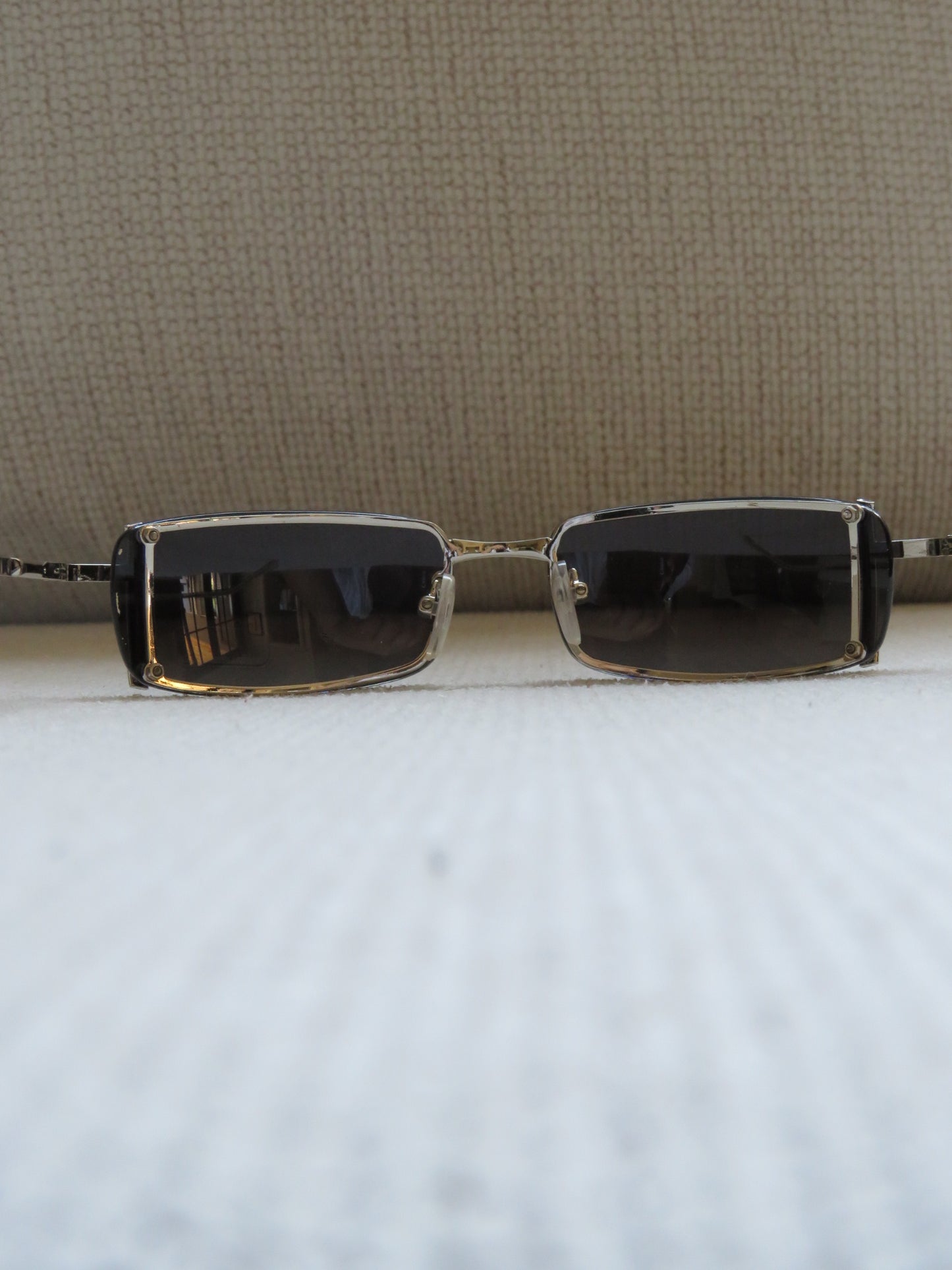 Frameless Rectangle Sunglasses