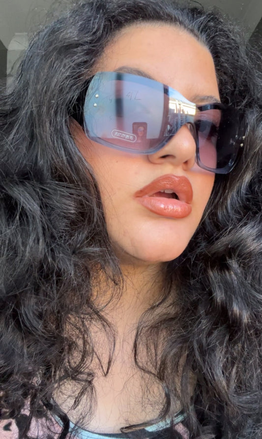 Square Shaped Ombre Sunglasses