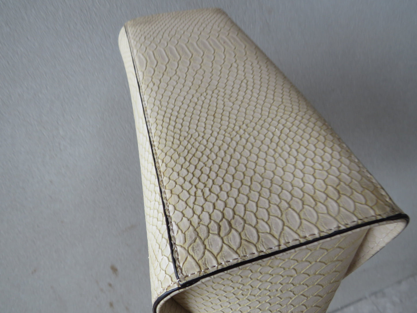 Croc Leather Guess Bag