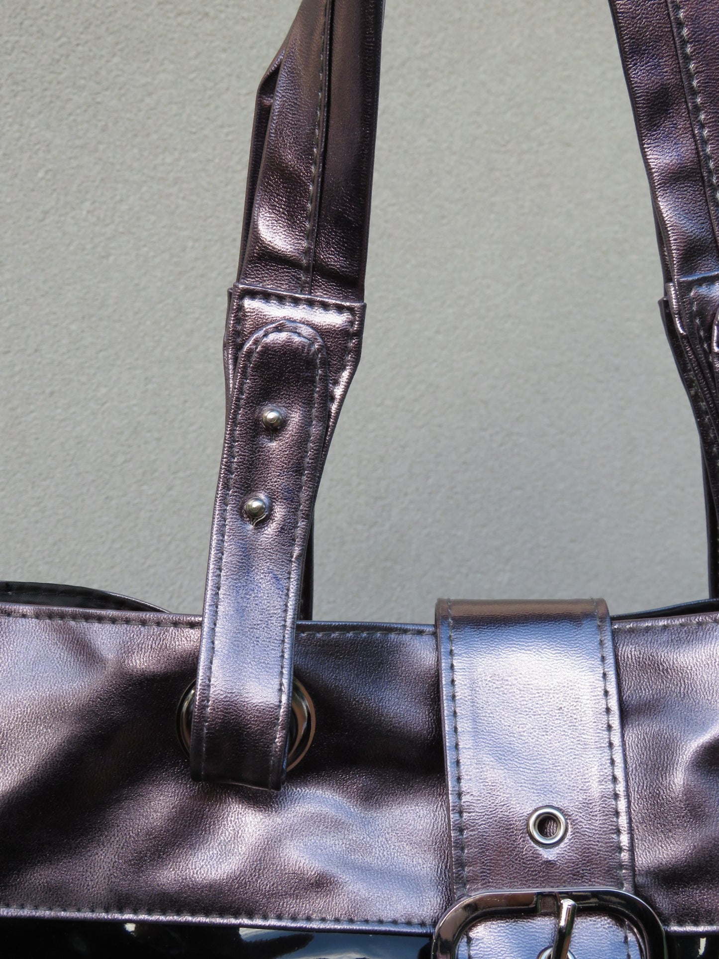 Metalic Buckle Bag