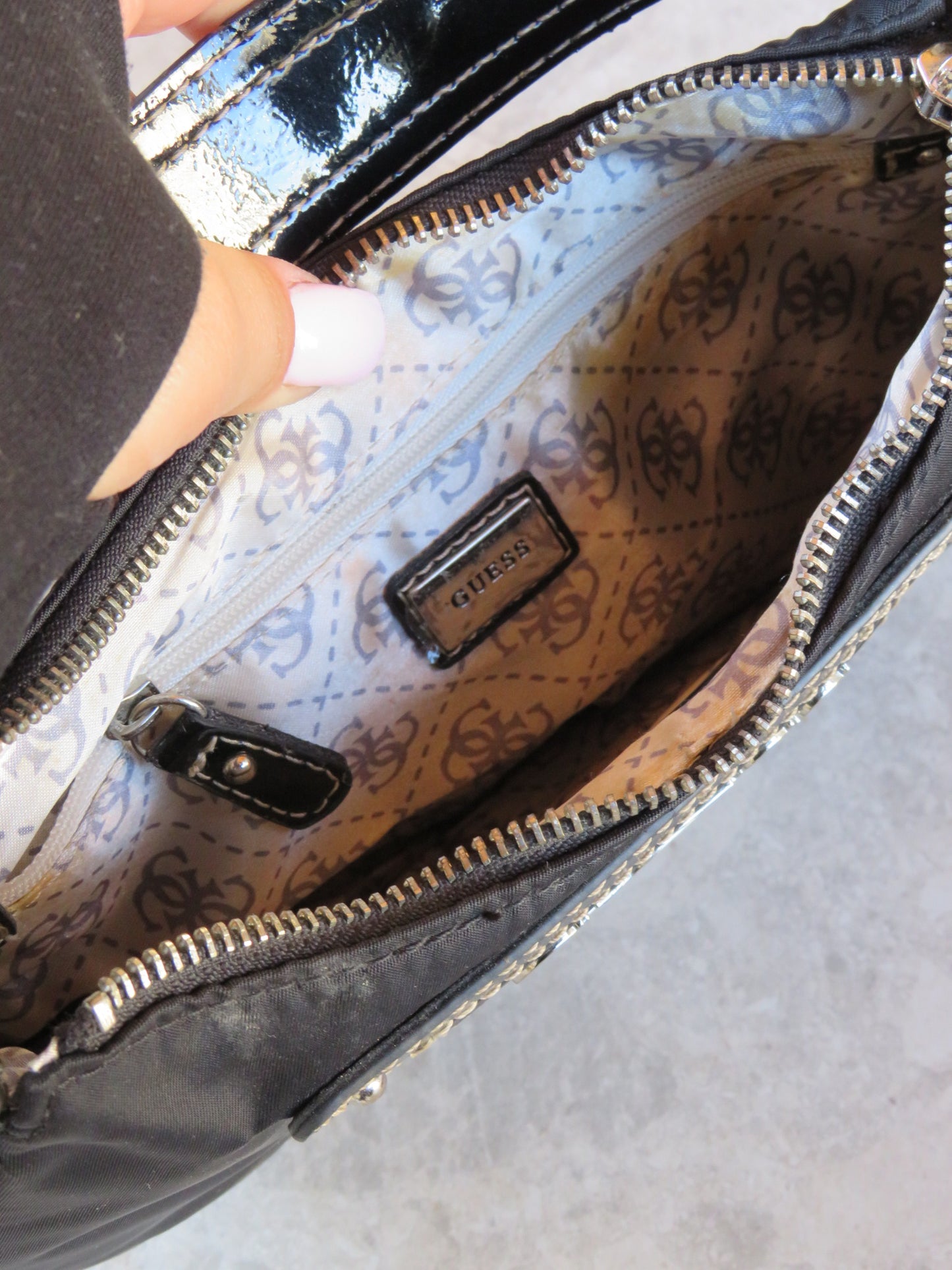 Vintage Nylon Guess logo Bag